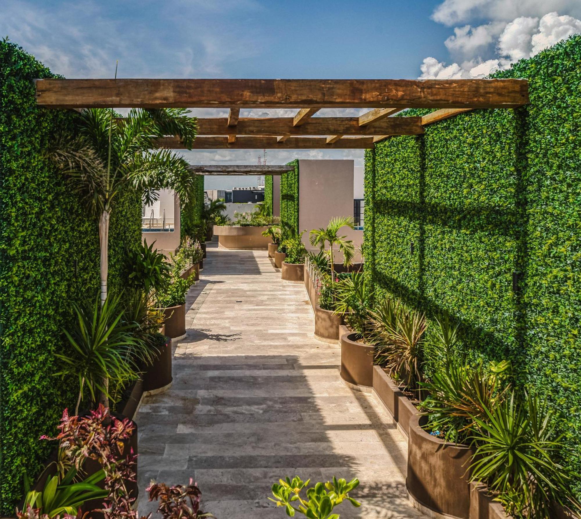 Sunrise With Fast-wifi, Rooftop Pool, Apartment Tulum