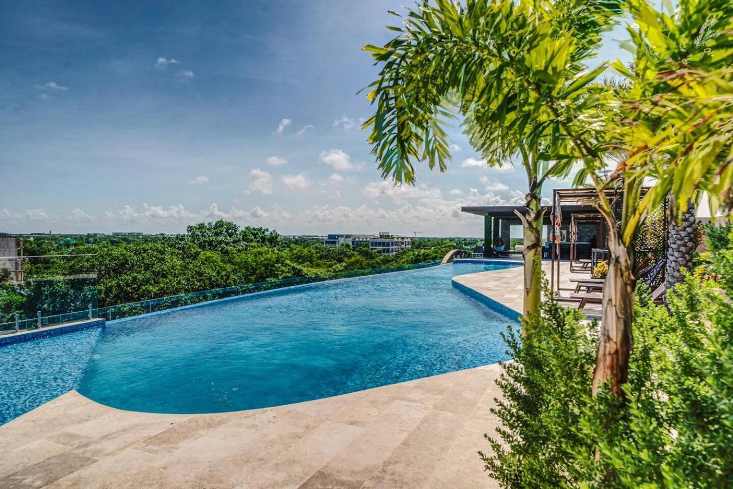 Sunrise With Fast-wifi, Rooftop Pool,