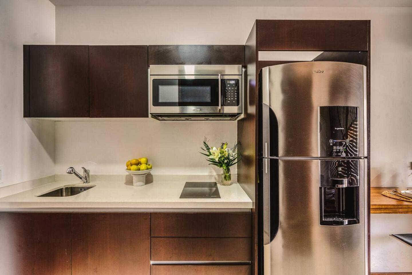Apartment Sunrise With Fast-wifi, Rooftop Pool, *